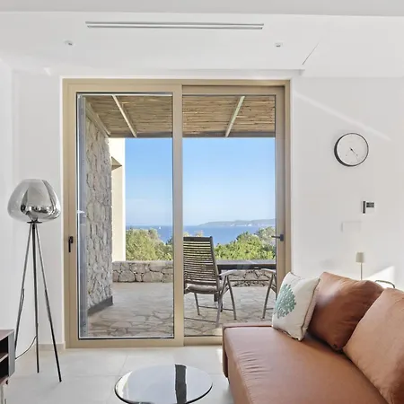 Villa Thymari New Cocoon Of Privacy And Peace Evgiros